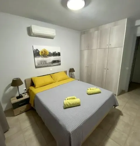 Portoheli 1 * פורטו הלי