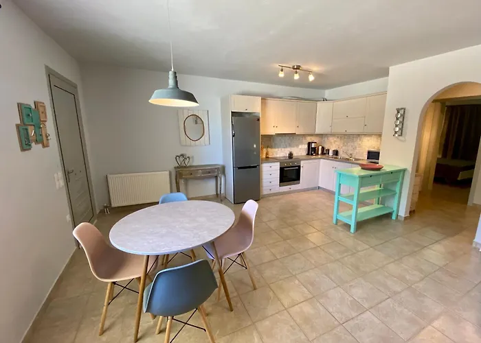 Portoheli 1 דירה